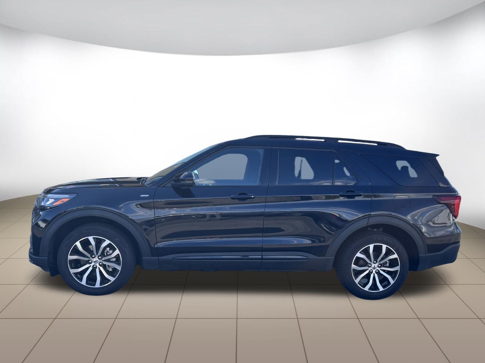 Used 2025 Ford Explorer ST-Line AWD/4WD image 4