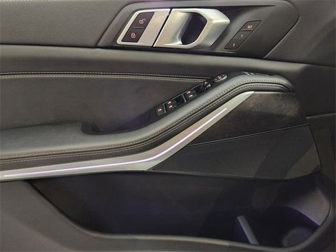 Used 2023 BMW X5 sDrive40i w/ Parking Assistance Package image 22