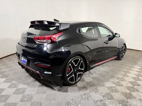 Used 2022 Hyundai Veloster N FWD image 7