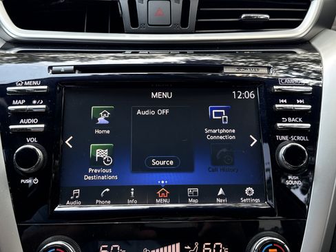 Used 2018 Nissan Murano S FWD image 18
