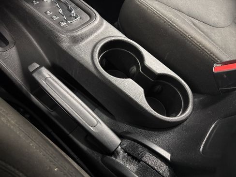 Used 2015 Jeep Wrangler Sport w/ Quick Order Package 24S image 28