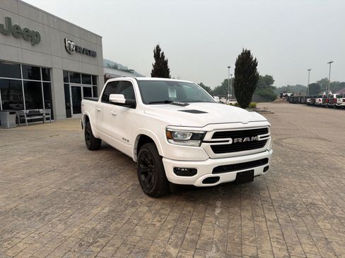 Used 2021 RAM 1500 Laramie w/ Sport Appearance Package AWD/4WD image 2