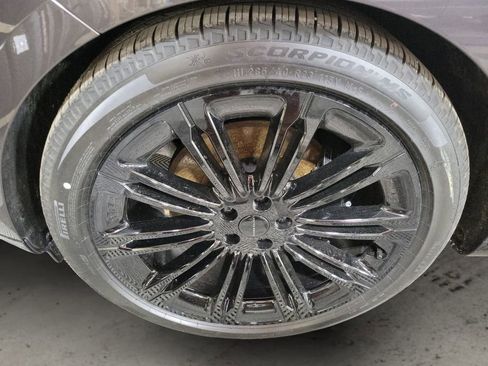 New 2026 Land Rover Range Rover SE image 9