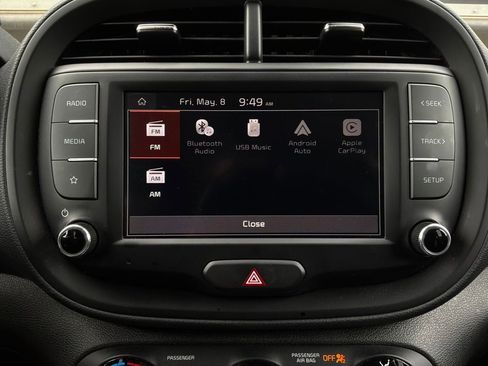 Used 2025 Kia Soul LX w/ LX Technology Package FWD image 26