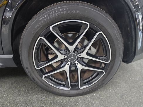 Certified 2024 Mercedes-Benz GLE 53 AMG 4MATIC image 31