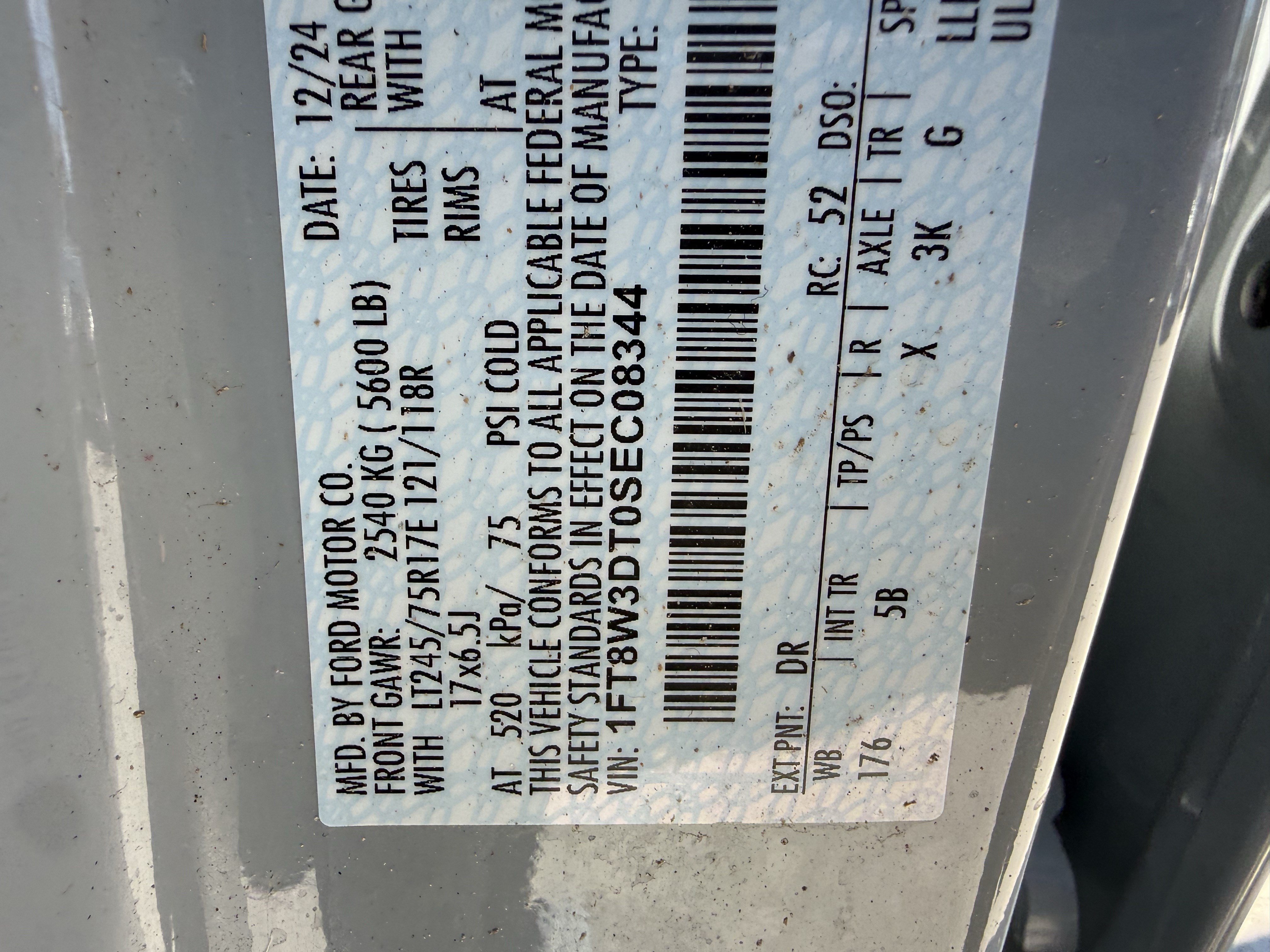 Used 2025 Ford F350 Lariat w/ Lariat Ultimate Package AWD/4WD image 36
