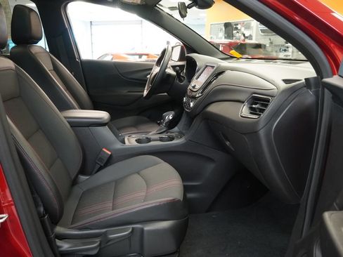 Certified 2023 Chevrolet Equinox RS FWD image 38
