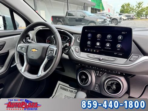 Used 2025 Chevrolet Blazer LT AWD/4WD image 47