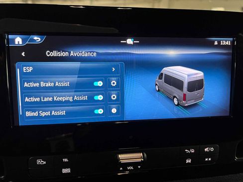 Used 2026 Mercedes-Benz Sprinter 2500 image 32