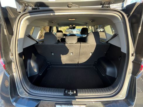 Used 2025 Kia Soul LX w/ LX Technology Package image 25