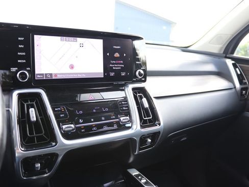Used 2023 Kia Sorento X-Line EX AWD/4WD image 12
