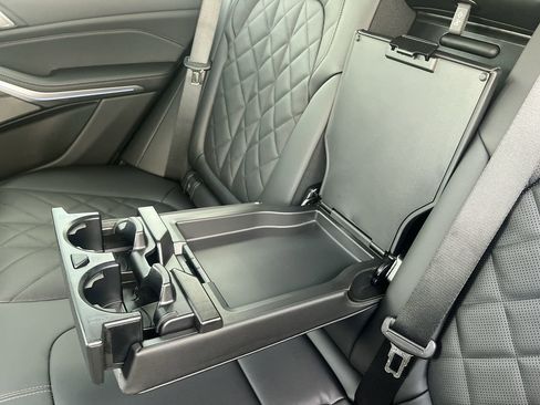 Used 2026 BMW X5 xDrive50e w/ Executive Package image 33