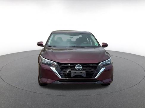 Used 2025 Nissan Sentra SV FWD image 4