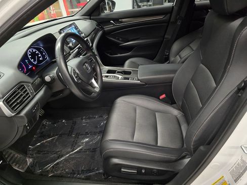 Used 2021 Honda Accord Sport image 16