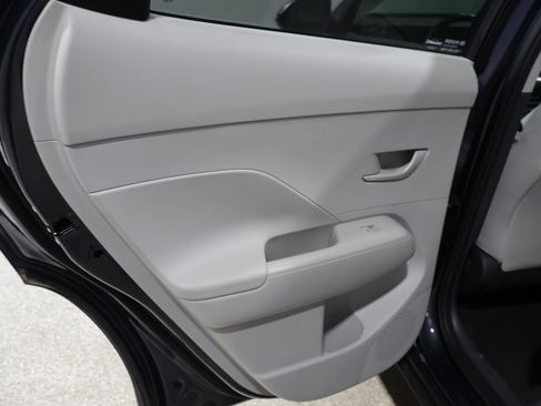 Used 2024 Hyundai Kona SEL image 17