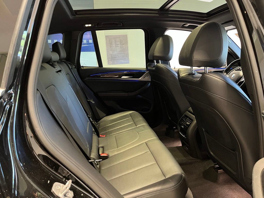 Used 2022 BMW X3 xDrive30i w/ Convenience Package w/ZPA AWD/4WD image 27