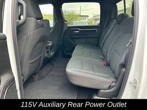 Certified 2025 RAM 1500 Big Horn AWD/4WD image 29