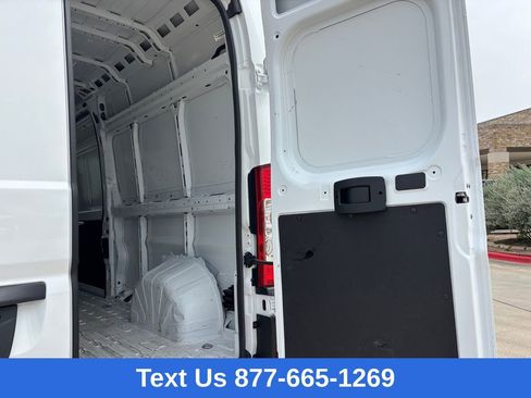 Used 2025 RAM ProMaster 3500 w/ Convenience Group FWD image 27