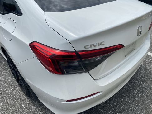 Used 2024 Honda Civic Sport image 11