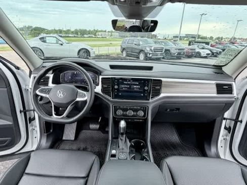 Used 2023 Volkswagen Atlas SEL AWD/4WD image 22