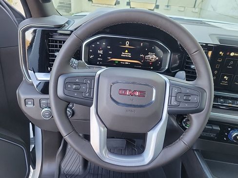 New 2026 GMC Sierra 1500 SLT w/ SLT Premium Plus Package AWD/4WD image 40