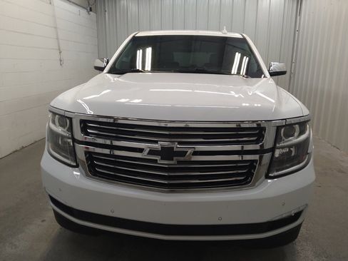 Used 2019 Chevrolet Tahoe Premier AWD/4WD image 15