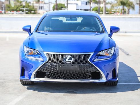 Used 2016 Lexus RC 200t RWD image 3