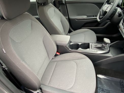 Used 2025 Kia K4 FWD image 10