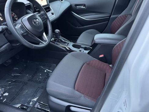 Certified 2025 Toyota Corolla SE image 5