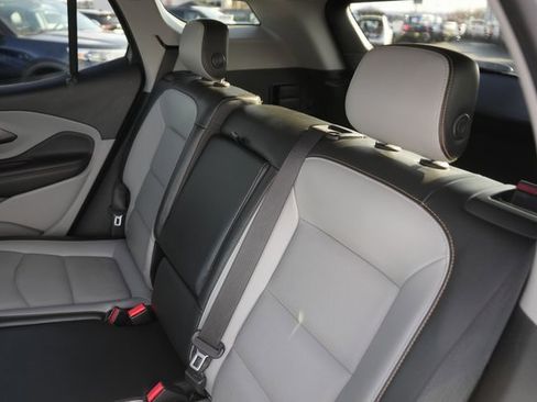 Used 2018 GMC Terrain SLT image 13