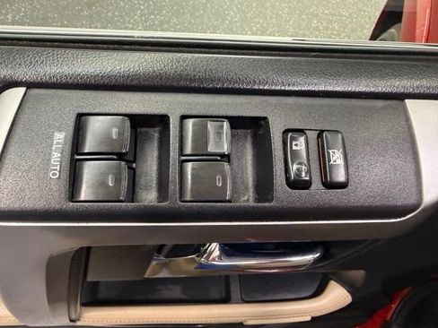 Used 2016 Toyota 4Runner Limited AWD/4WD image 11