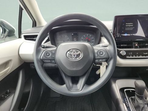 Used 2024 Toyota Corolla LE FWD image 21
