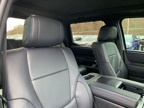 Used 2023 Toyota Tundra Platinum image 18