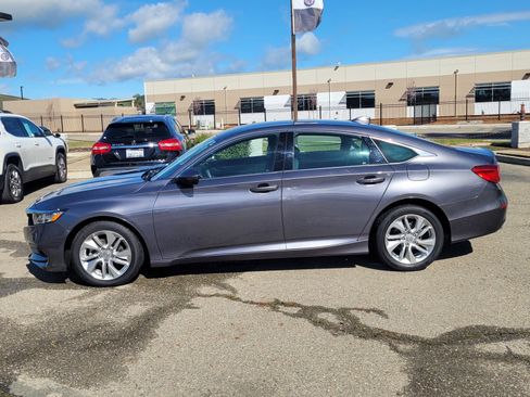 Used 2020 Honda Accord LX image 7