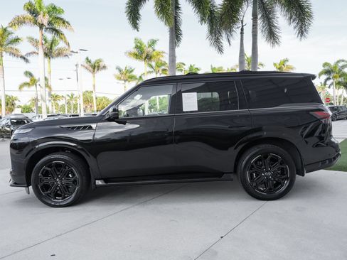 Certified 2026 INFINITI QX80 4WD w/ Sport Exterior Package image 21