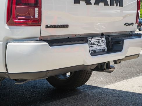 New 2026 RAM 2500 Laramie AWD/4WD image 10