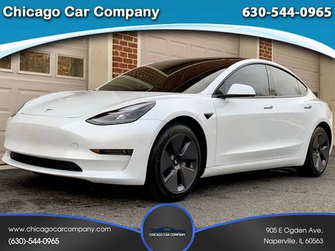 Used 2021 Tesla Model 3 Standard Range Plus image 1