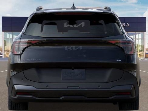 New 2026 Kia Sportage X-Line w/ X-Line Premium Package AWD/4WD image 13
