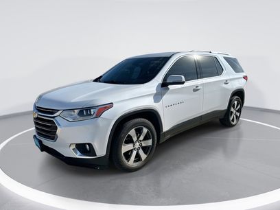 Used 2018 Chevrolet Traverse LT
