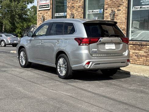 Used 2022 Mitsubishi Outlander SEL AWD/4WD image 3