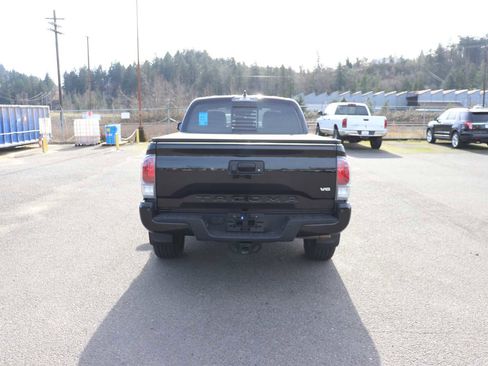 Certified 2021 Toyota Tacoma TRD Sport w/ TRD Premium Sport Package image 6