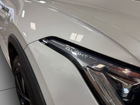 Used 2022 Volkswagen Tiguan SEL R-Line AWD/4WD image 46