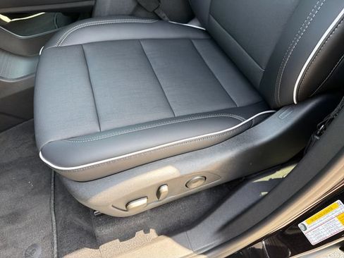 New 2026 Buick Enclave Preferred w/ Power Package FWD image 17