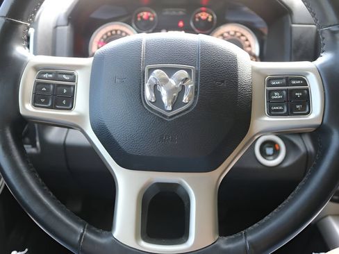 Used 2018 RAM 1500 Laramie w/ Convenience Group AWD/4WD image 21