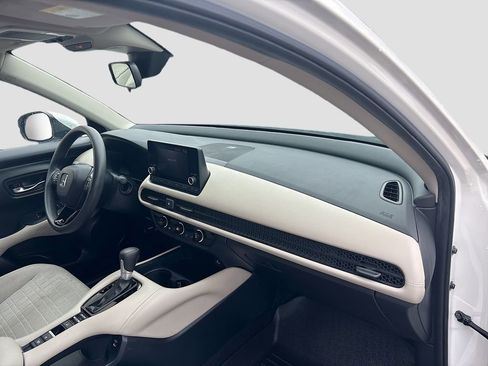 Used 2024 Honda HR-V LX image 26