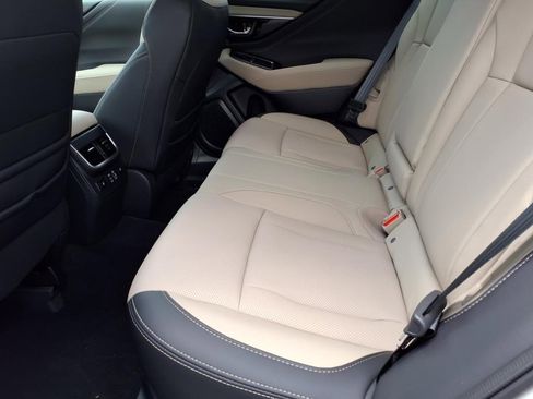 New 2025 Subaru Outback Limited image 12