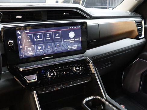 Used 2024 GMC Sierra 2500 Denali w/ Denali Reserve Package image 63