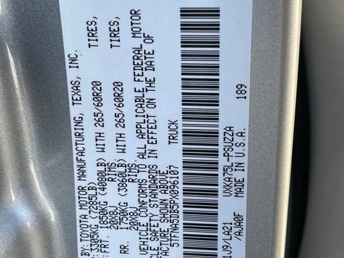 Used 2023 Toyota Tundra Platinum w/ Advanced Package AWD/4WD image 44