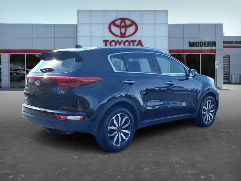 Used 2017 Kia Sportage EX w/ EX Premium Package image 6