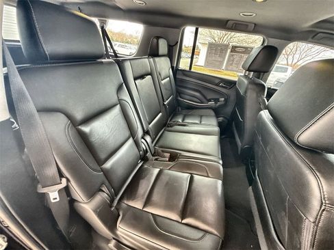 Used 2019 GMC Yukon XL SLT image 25